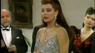 LA DUEÑA  AMANDA GUTIERREZ  EN LA REUNION  Telenovela venezolana 1984 [upl. by Nillok]