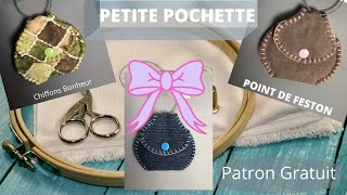 petite pochette facile porte clé avec technique broderie matelassée et doublée [upl. by Anikehs]