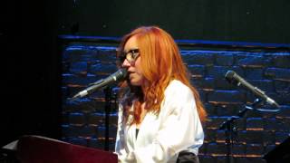 Tori Amos Amsterdam May 29th 2014 Frozen Madonna Cover [upl. by Subir784]