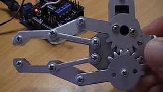 Comando pinza robotica con Arduino [upl. by Riek]