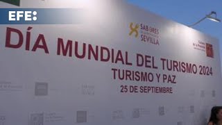 Los quotcurrantes anónimosquot del sector del turismo son homenajeados en Sevilla [upl. by Accisej]