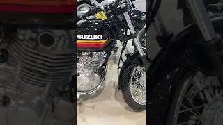 A quick look at Suzuki TU250X 2018 [upl. by Naegem]