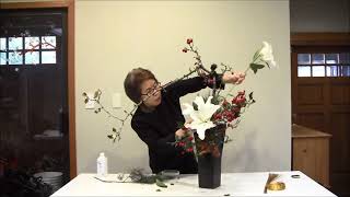 Sogetsu ikebana demonstration video New Year 2018 花ごよみ１月 [upl. by Meggy]