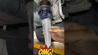 Is this a smart way to remove oil filter [upl. by Aneet]