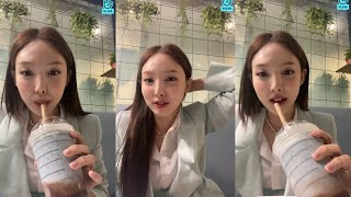 Twice Nayeon VLive  210501  ㅎㅎ ENG SUB [upl. by Enid]