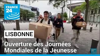 Ouverture des Journées Mondiales de la Jeunesse à Lisbonne • FRANCE 24 [upl. by Hatokad16]