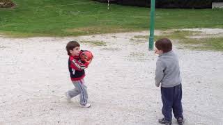 Little kids arguing in Italian quotTu sei piccolo me sei grandequot [upl. by Mcwilliams]