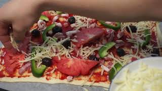 Pizza de casa  Cu blat de la Lidl [upl. by Sybil]