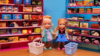 Color challenge  Elsa amp Anna toddlers  grocery store  shopping  Barbie [upl. by Armilla]