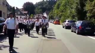 Spielmannszug Biekhofen auf dem Schützenfest Listerscheid 2013 [upl. by Ecinad]