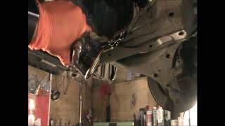 Honda CRV 2005 Auto 20 Oil and Oil Filter change removal and replacement [upl. by Drazze516]