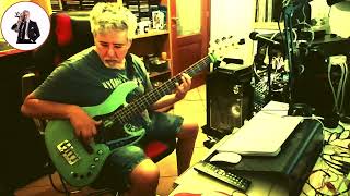 la mia banda suona il rock by Ivano Fossati personal bass cover By Rino Conteduca with Xotic XJ1T [upl. by Airitak]