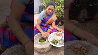 Tomato 🍅 Pachi Mirchi Onions🧅 Roasted Roti Pachadi shorts viral [upl. by Anin905]