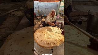 गुरुद्वारे में लंगर खाने वाले हो जाओ सतर्क😱😱 foodblog food streetfood foodie making punjabi [upl. by Sneed]