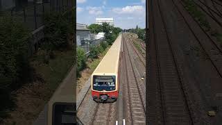 Bundesanstalt für Materialprüfung BAM Rechts hinten der S Bahnhof Lichterfelde West [upl. by Nayab]