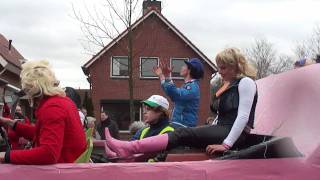 flodder tijdens de carnavalsoptocht in noordwijkerhout 2012 [upl. by Eihcra]