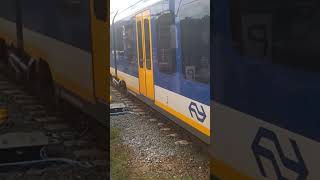 Aankomst  vertrekt NS SNG vanuit station Twello [upl. by Wait]