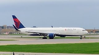 Delta Airlines Boeing 767332ERWL Takeoff from Minneapolis N174DN [upl. by Evangelia903]