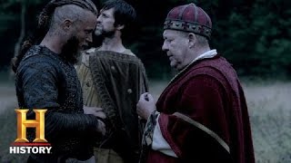 Vikings Ragnar Speaks with King Ecberts Men  History [upl. by Linnell]