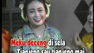 Lagu Sulawesi Barat Mandar quotPANGI PANGINOANGquot [upl. by Lednew]