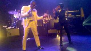 Raphael Saadiq  Just one kiss Live Paris 140409 part 37 [upl. by Alderman]