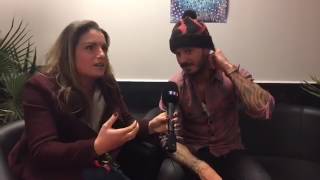 Enfoirés2017  Interview de M Pokora par Juliette Delacroix Facebook Live TF1 du 21012017 [upl. by Ateuqirne]