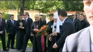 Le patriarche russe visite la plus grande église orthodoxe de Pologne [upl. by Bekki]