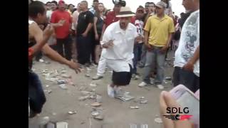 Cholos bailando Pasito Perron [upl. by Soinski]