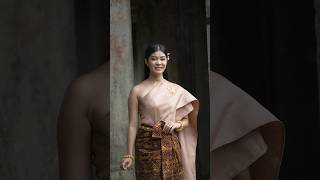 Welcome to Angkor Wat temple streetstylephotography portraitphotography streetphotography cute [upl. by Kelam247]