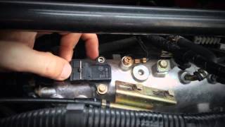 How to clean Mitsubishi Evo 5 6 MASS MAF sensors [upl. by Eniamrahs466]