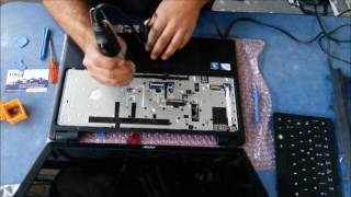 ACER Aspire V5571smontaggio e sostituzione hard disk  disassembly [upl. by Wymore]