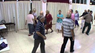 The Bruntsfield Links  Scottish Country Dance [upl. by Aicele]