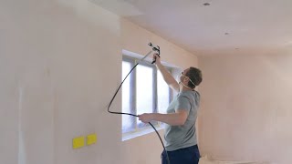 How to spray paint walls and ceilings different colours with an Airless paint sprayer  WAGNER [upl. by Idissak]