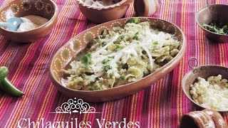 CHILAQUILES VERDES RECETA MEXICANA [upl. by Harihat]