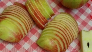 The Best Way To Slice An Apple  How To Slice an Apple  Noreens Kitchen Basics [upl. by Madison874]