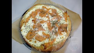 Recette de pizza au saumon [upl. by Codi751]