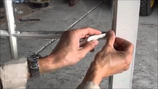 How to apply window putty [upl. by Bilow]