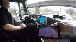 Daimler Highway Pilot Connect autonomous truck platooning technology [upl. by Dnomaj284]