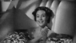 Dolores del Río  Bugambilia 1944 Baño  Shower [upl. by Aisset]