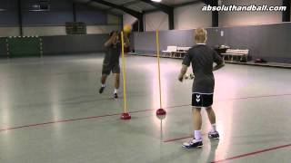 Entrenamiento de balonmano pases con la pareja [upl. by Adilem]