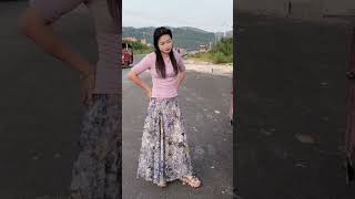 Nhìn mãi không chán các ông ạ  triệu đại đìnhchinatrucktruckdriverfunnytruckgril [upl. by Lednyk]