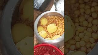 आलू मटर का सब्जी आलू मटर का सब्जीshortsvideo food [upl. by Ardnoed]