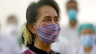 Aung San Suu Kyi condannata ad altri cinque anni per corruzione [upl. by Anivlis]