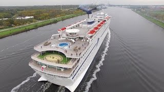 Cruiseschip Magellan Noordzeekanaal Cruise Ship Drone Chase [upl. by Gradeigh]