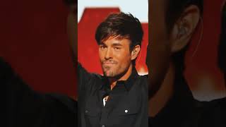 Unwell  Enrique Iglesias  Final shorts newsong enriqueiglesias live [upl. by Gotthelf930]