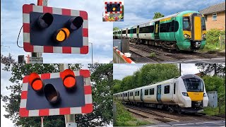 Crawley Horsham Road Level Crossing West Sussex [upl. by Pickens]