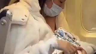 Woman Breastfeeding Cat On Plane😂😂😂  AlessiaVaesenn [upl. by Leshia]