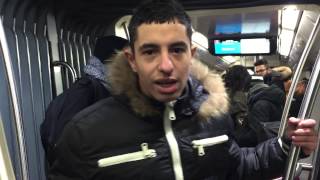 UN JEUNE RAPPEUR FAIT UN FREESTYLE DANS UN TRAM [upl. by Ridglea]