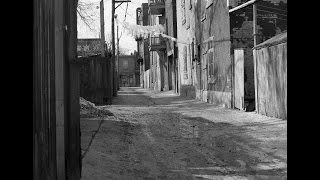 Chronique Montréalité no 14  Brève histoire des ruelles de Montréal [upl. by Redneval972]