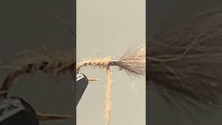 flytying hare’s ear shuttle [upl. by Aneetsyrk]